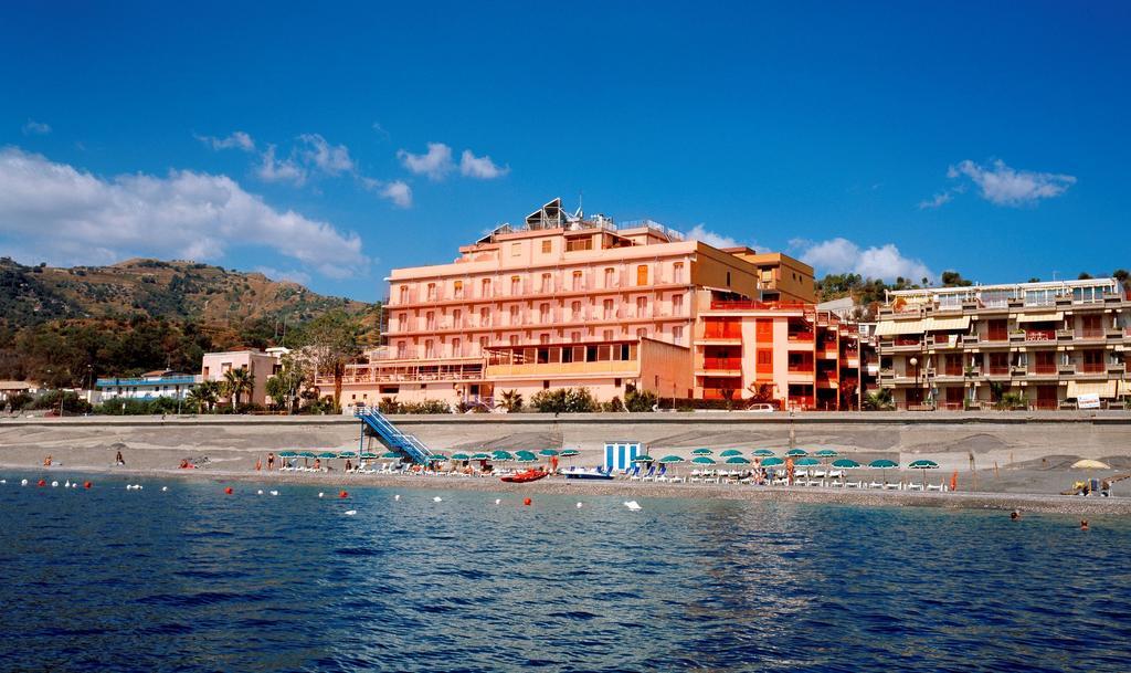 Hotel Kennedy SantʼAlessio Siculo Extérieur photo