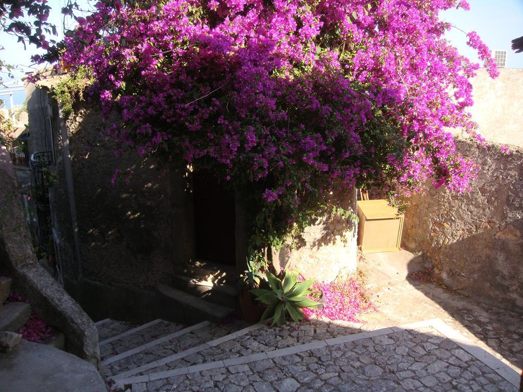 Hotel Kennedy SantʼAlessio Siculo Extérieur photo